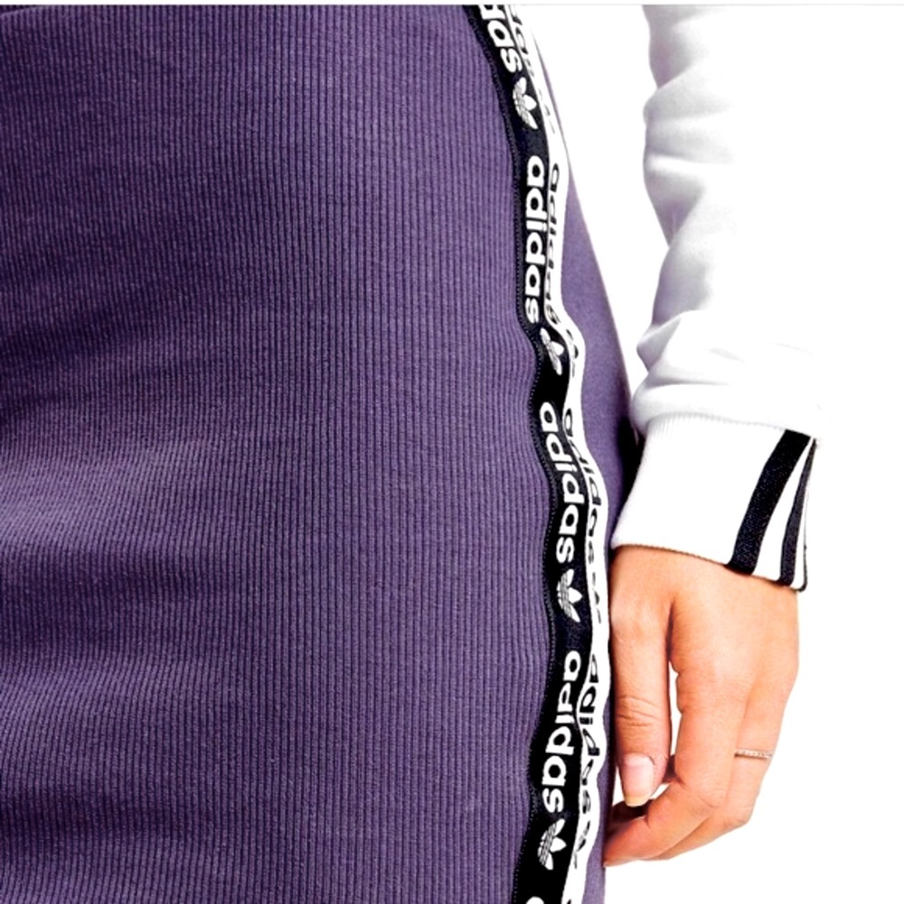 Retro Adidas Ribbed Side Tape Mini Skirt